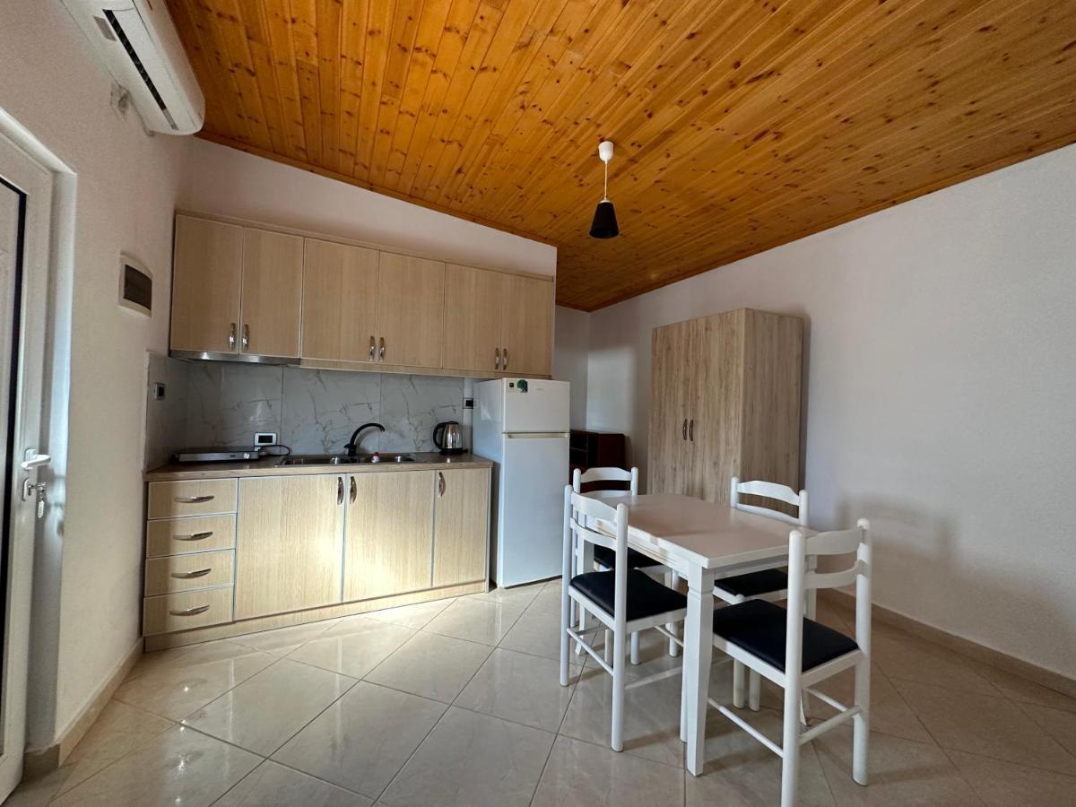 Vila Kylie Ksamil Bagian luar foto