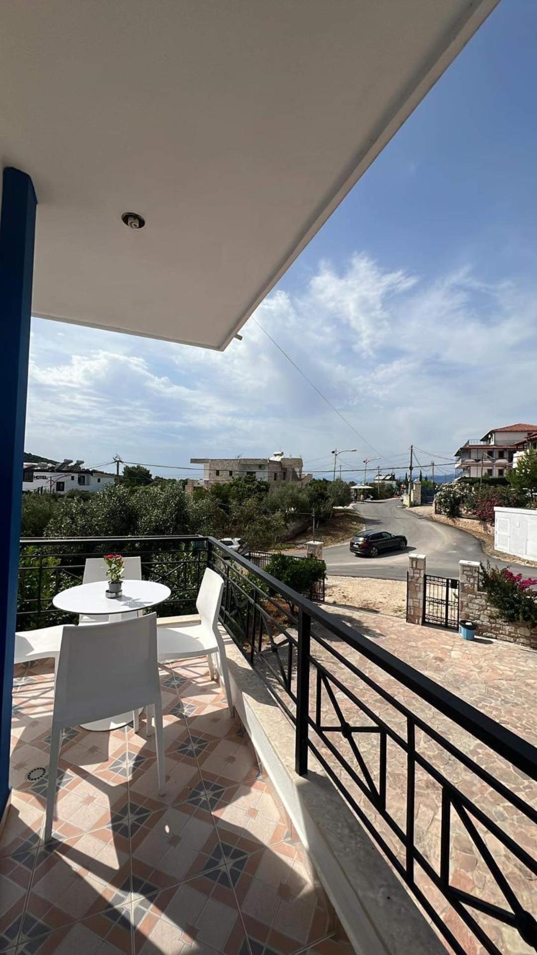 Vila Kylie Ksamil Bagian luar foto