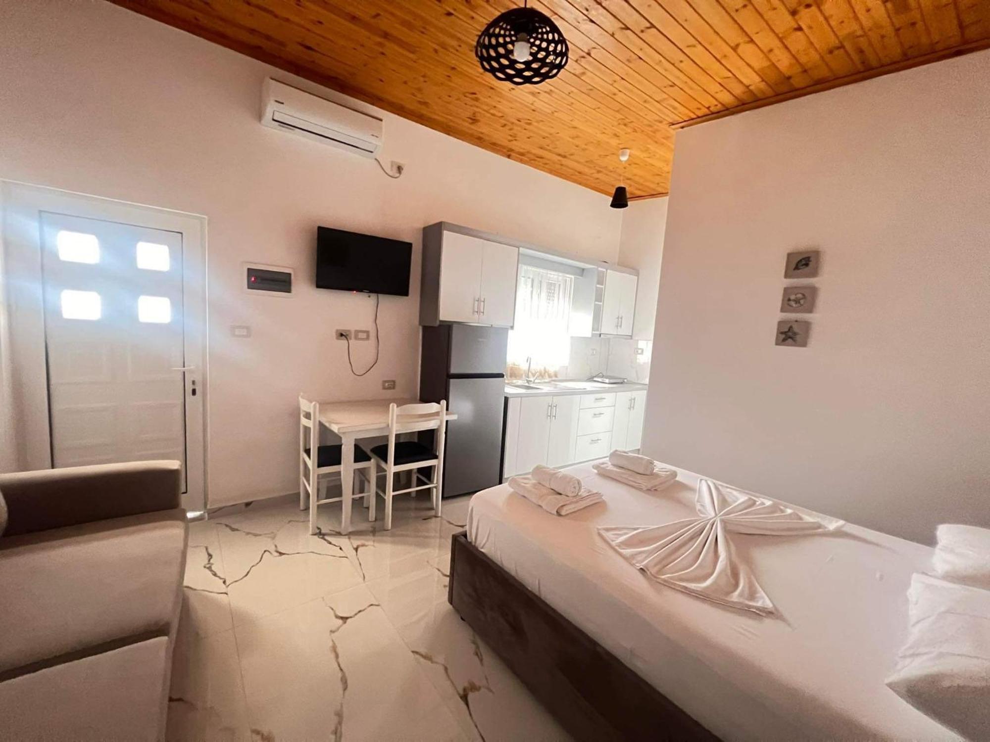 Vila Kylie Ksamil Bagian luar foto