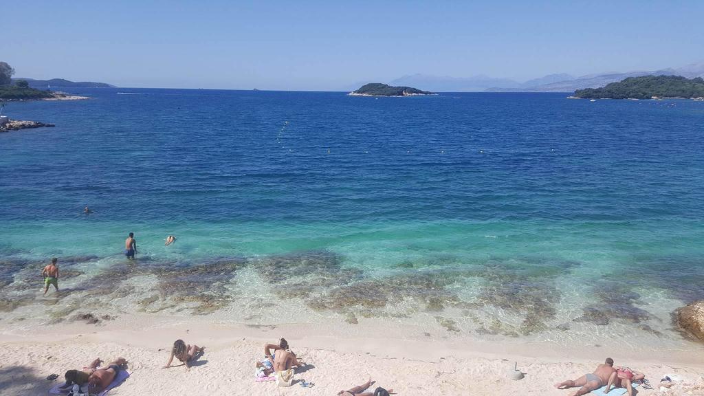 Vila Kylie Ksamil Bagian luar foto